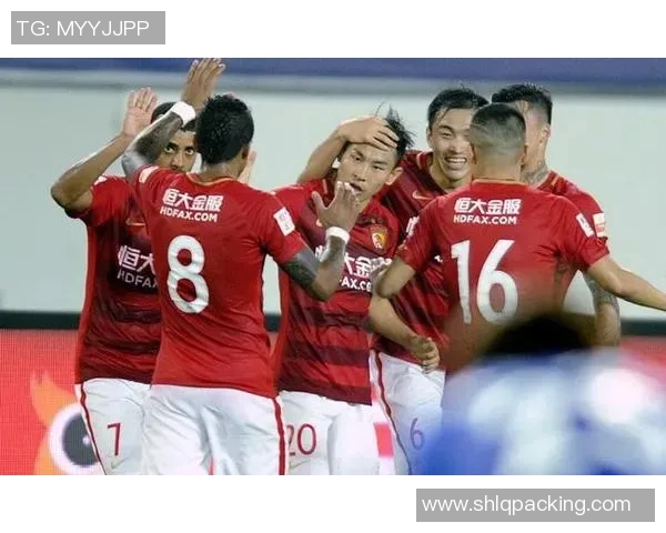 重温经典对决恒大与苏宁的巅峰对抗再度回顾