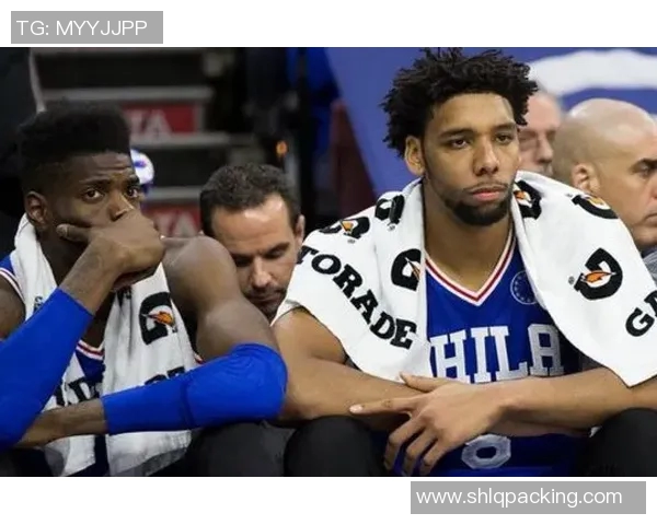 锡安再遭重创鹈鹕官方宣布胖虎将接受右膝手术本赛季提前报销