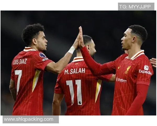 利物浦与巴萨巅峰对决精彩集锦回顾激情时刻与经典瞬间